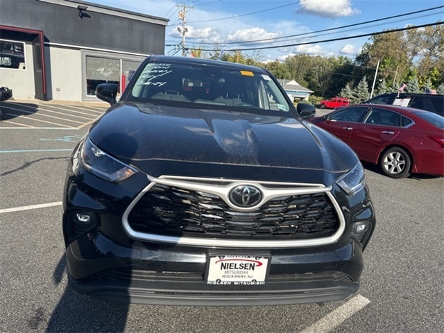 Used 2021 Toyota Highlander LE with VIN 5TDBZRBH0MS542501 for sale in Rockaway, NJ