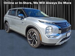 2025 Mitsubishi Outlander PHEV SE SUV