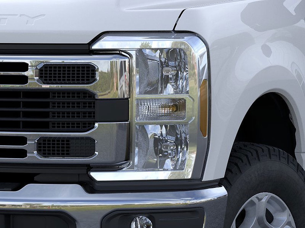 2026 Ford F-350 Super Duty XLT - Photo 18