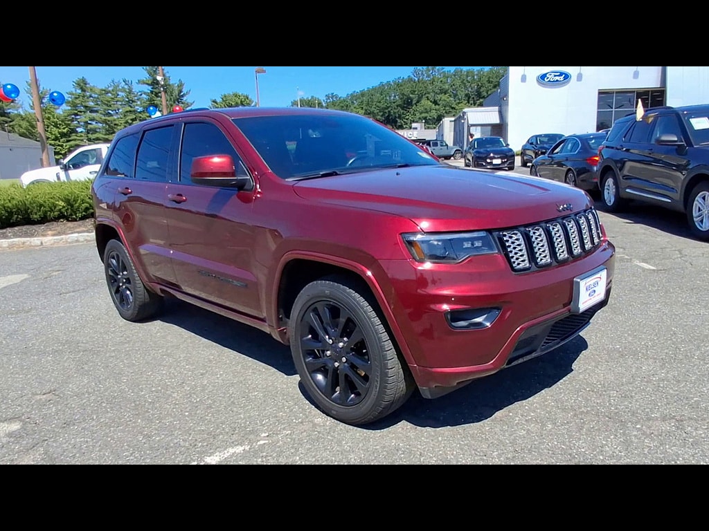 Used 2019 Jeep Grand Cherokee Altitude SUV