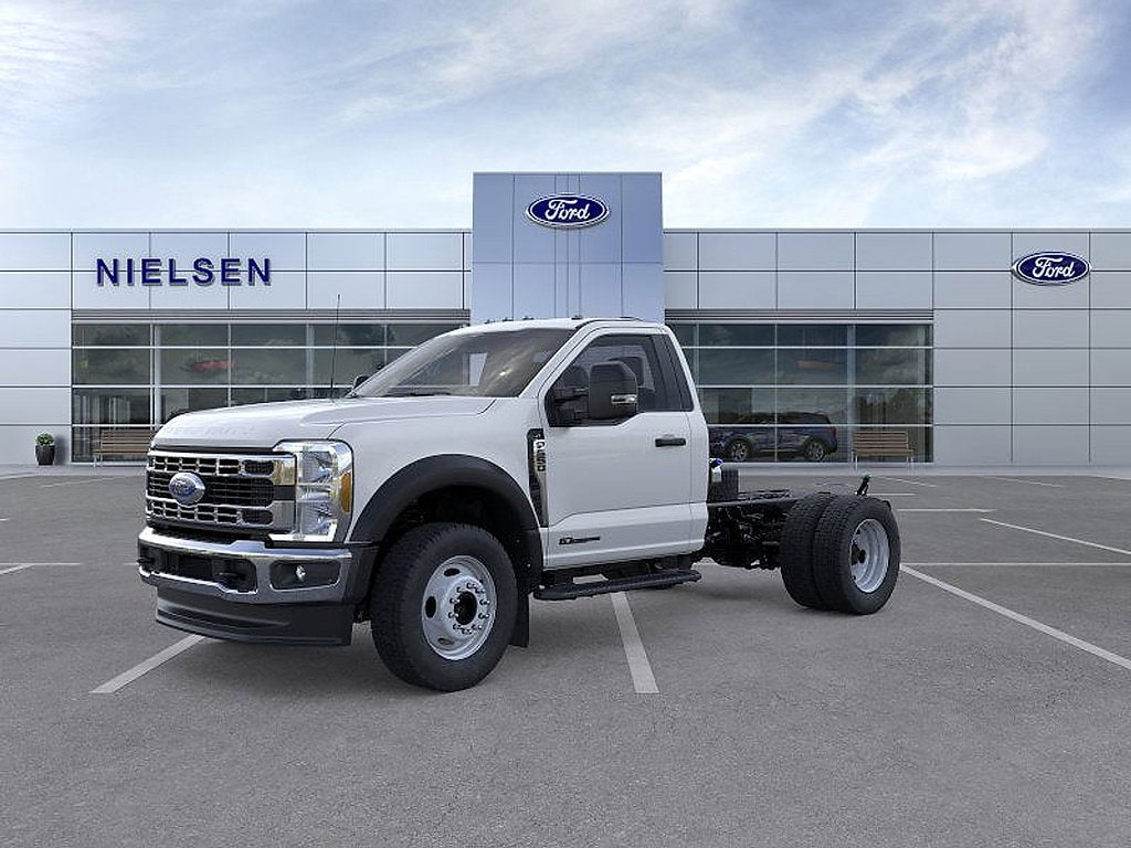 2026 Ford F-550 XL 4x4 Regular Cab 145-In DRW's photo