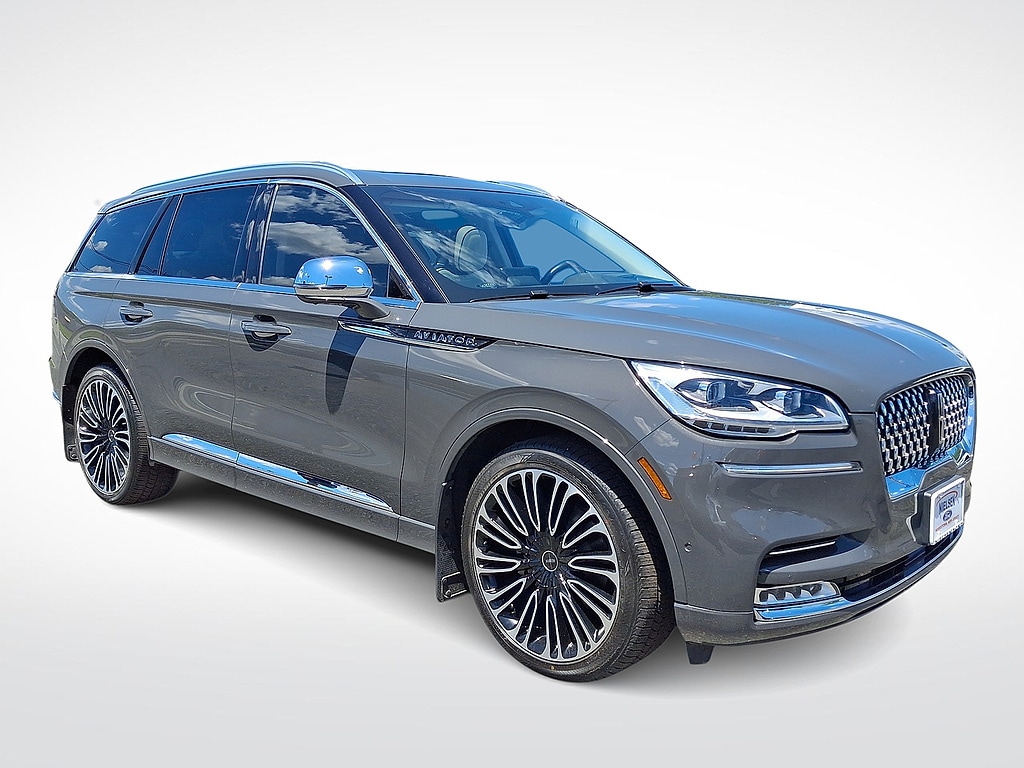 2021 Lincoln Aviator Black Label AWD's photo