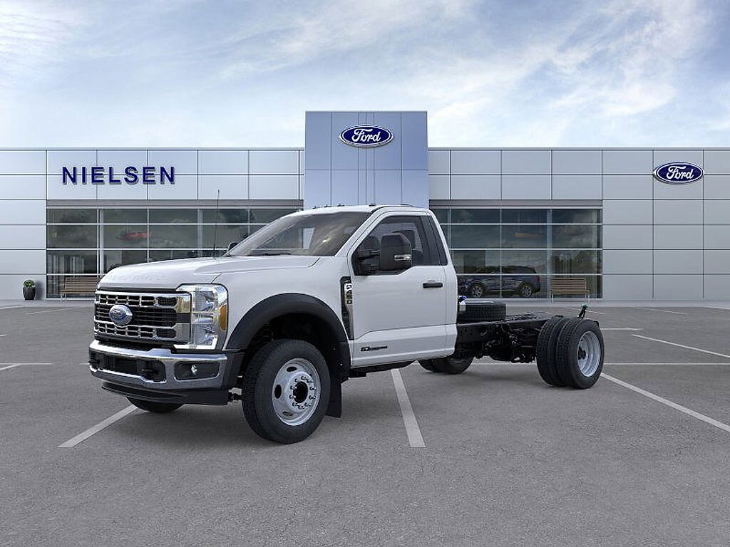 2026 Ford F-450 XLT Regular Cab 169-In DRW's photo