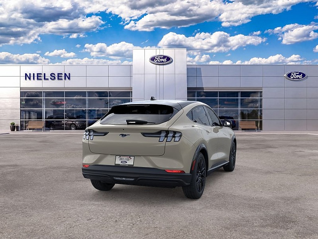 2026 Ford Mustang Mach-E Premium - Photo 8