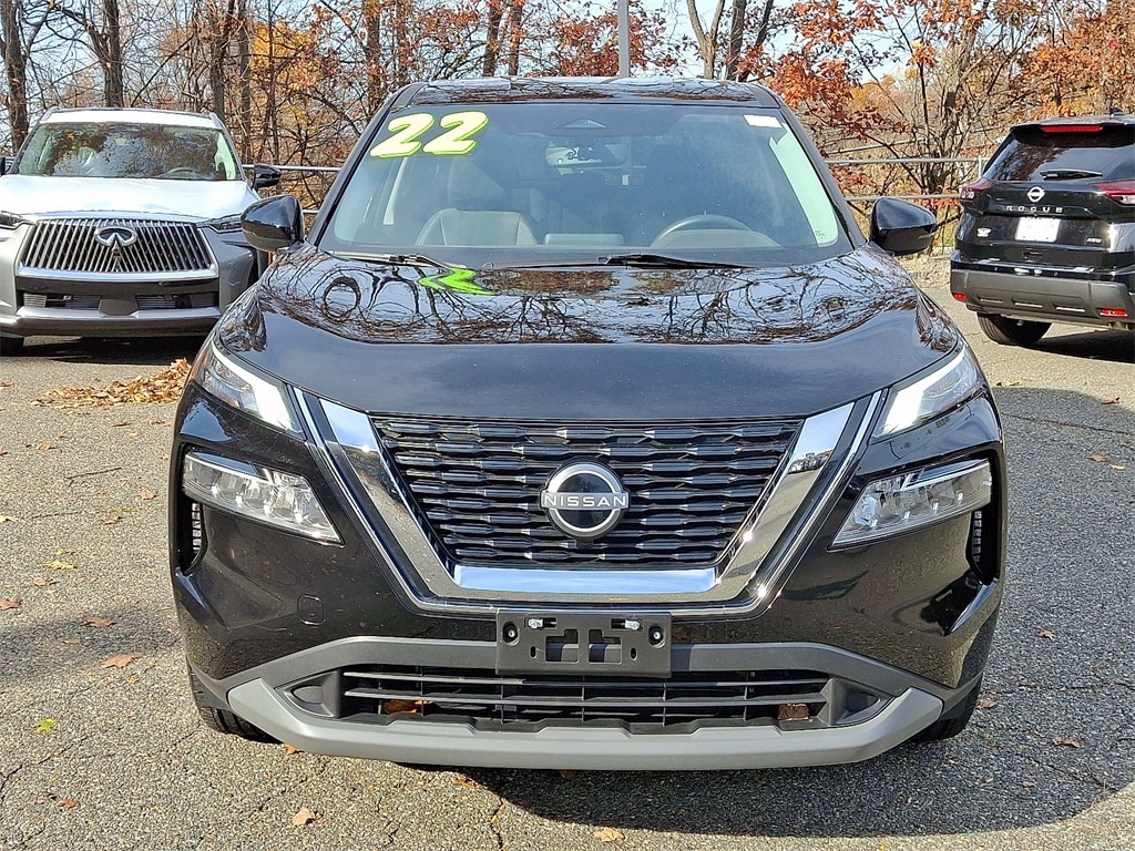 Certified 2022 Nissan Rogue SV SUV