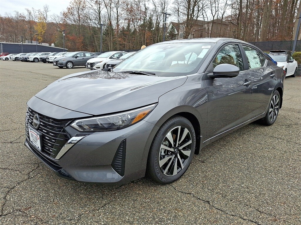 2025 Nissan Sentra SV photo 2