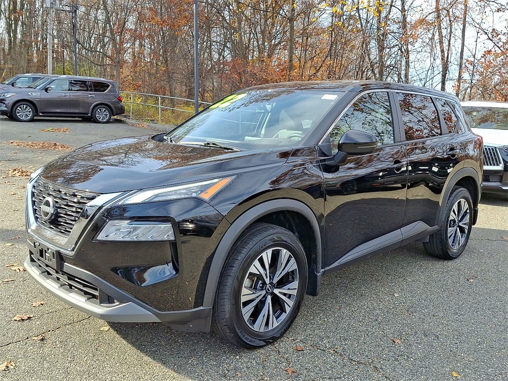 Certified 2022 Nissan Rogue SV SUV