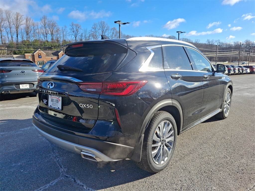 2025 Infiniti QX50 Luxe photo 4