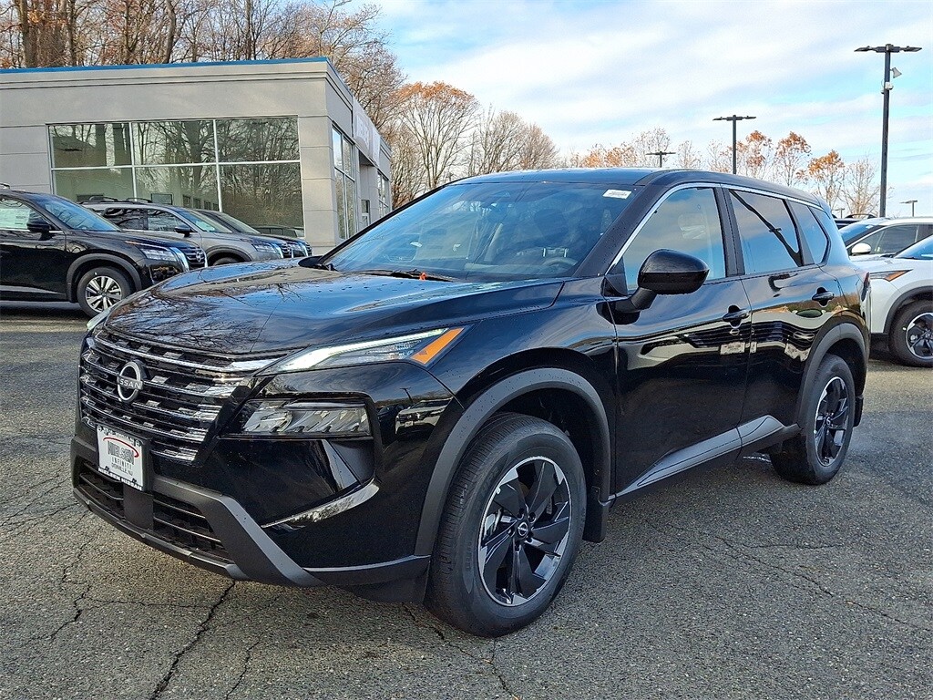 2026 Nissan Rogue SV photo 2