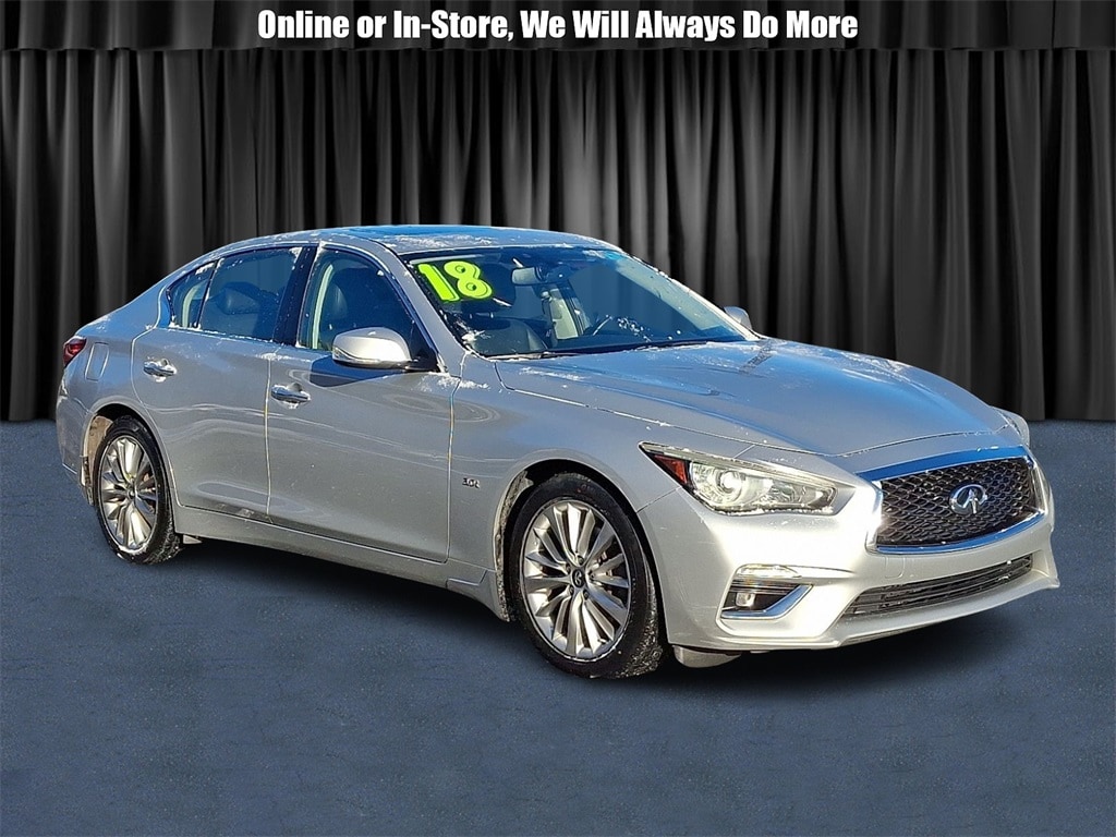 2018 INFINITI Q50 LUXE's photo