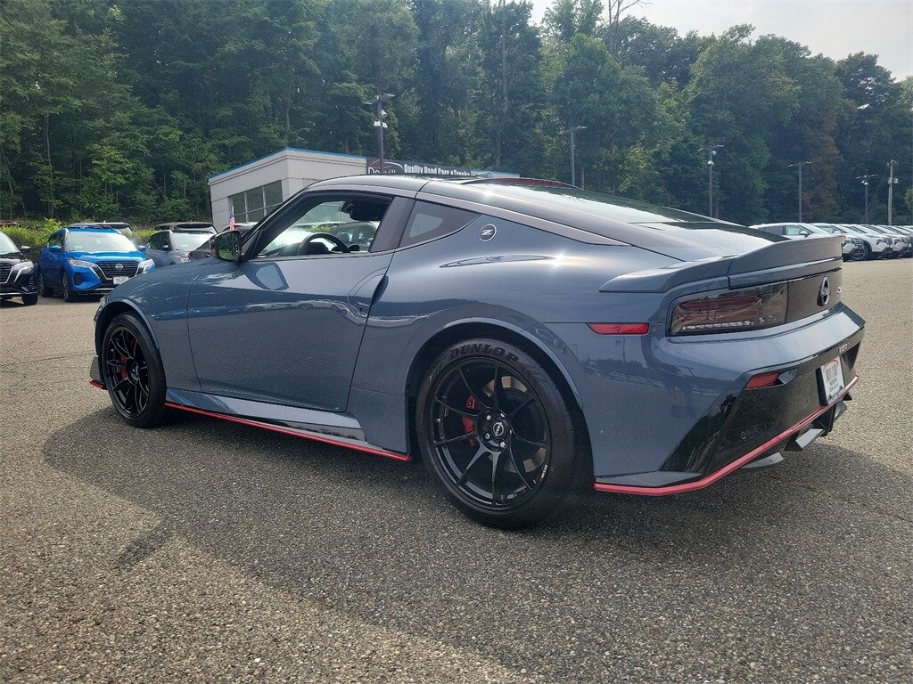 2024 Nissan Z Nismo photo 3