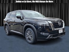 2025 Nissan Pathfinder S SUV