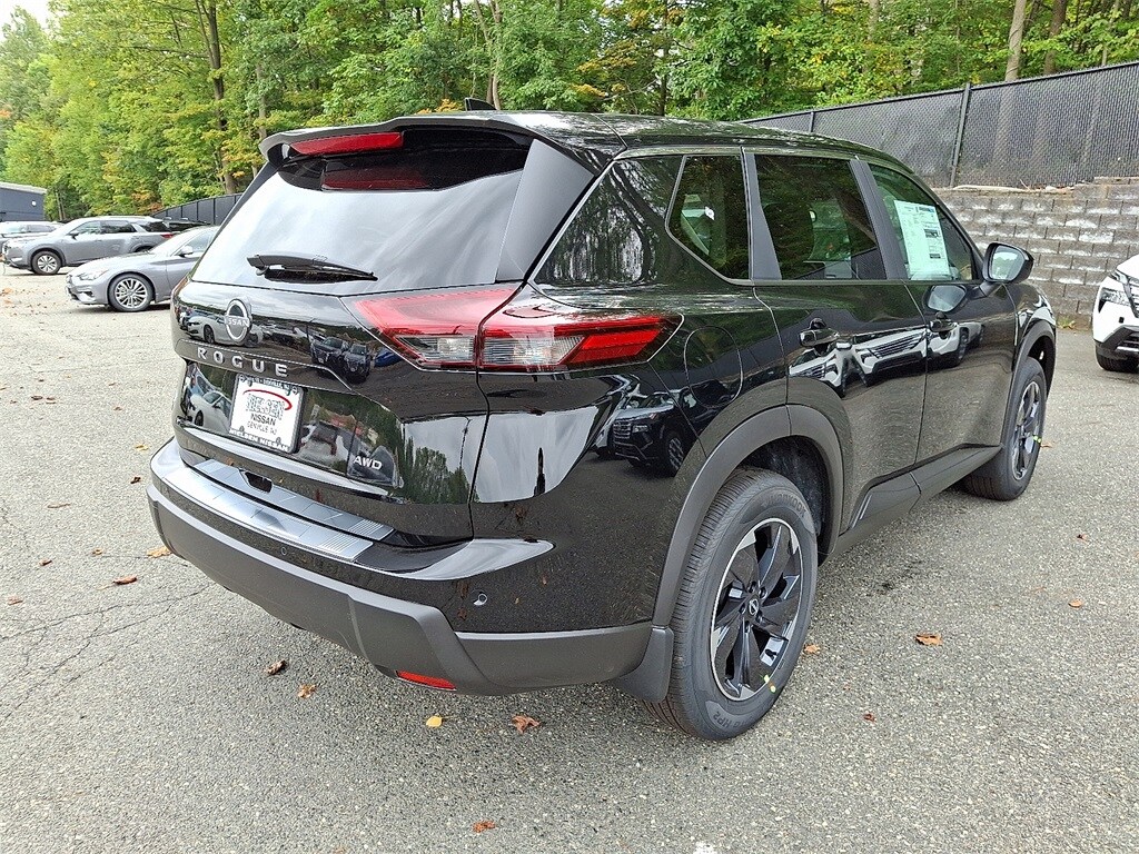 New 2026 Nissan Rogue SV SUV