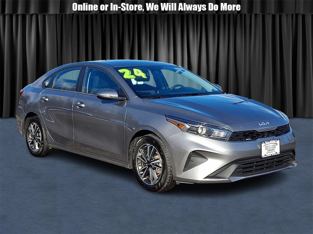 Used 2024 Kia Forte LXS Sedan