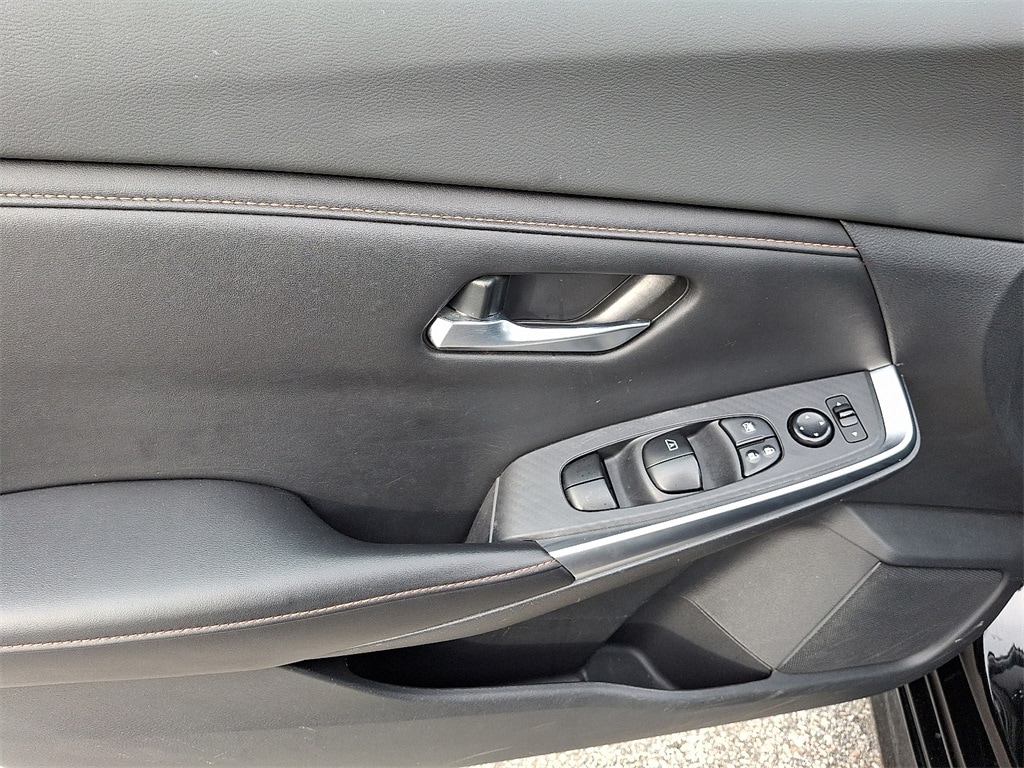 2021 Nissan Sentra SR - Photo 13