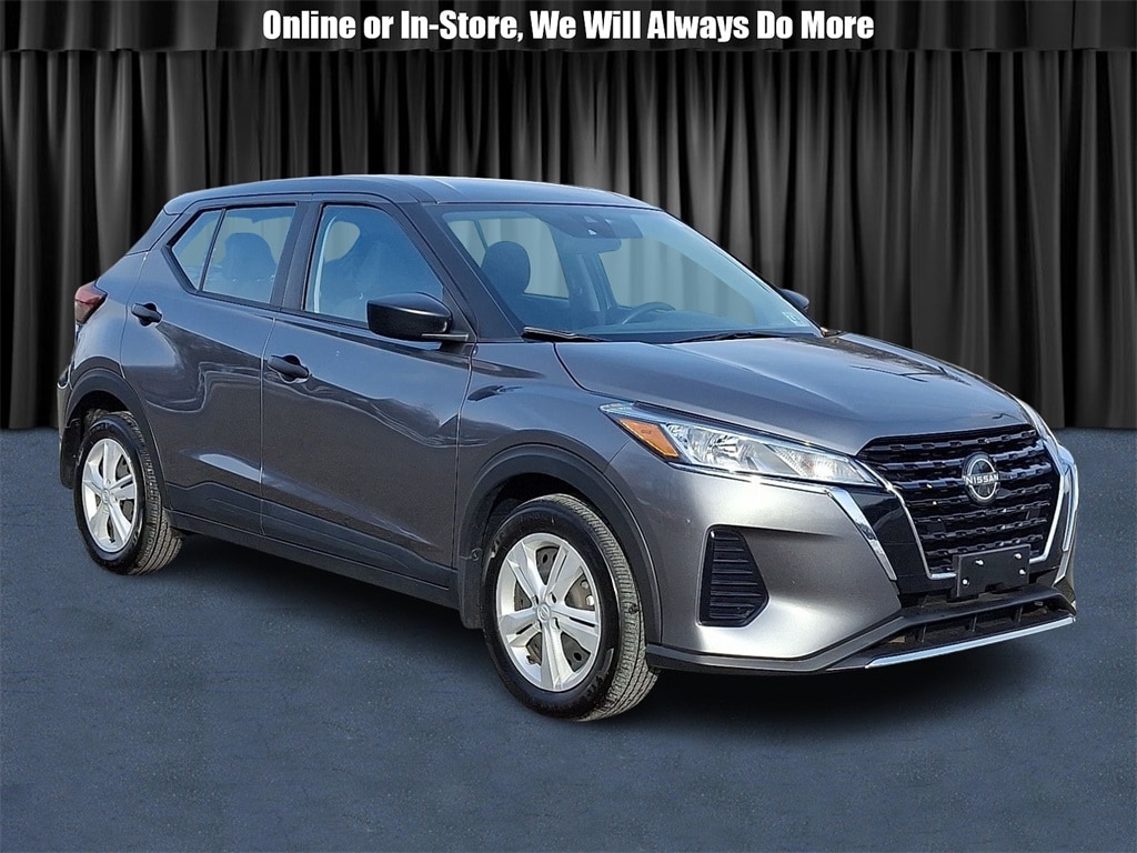 2023 Nissan Kicks S