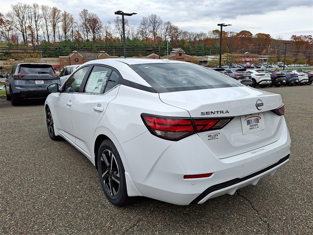 New 2025 Nissan Sentra SV Sedan