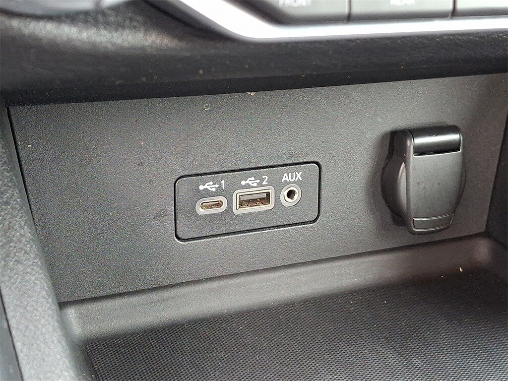 2021 Nissan Sentra SR - Photo 24