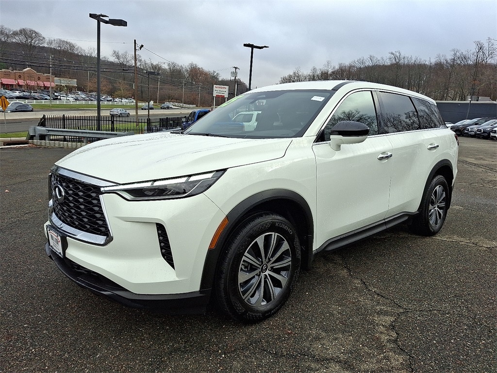 Certified 2025 INFINITI QX60 Pure SUV