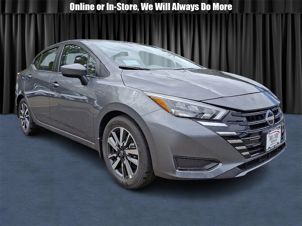2025 Nissan Versa Sedan 