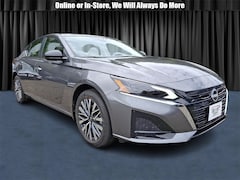 2025 Nissan Altima 2.5 SV Sedan