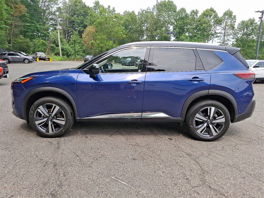 2023 Nissan Rogue SL photo 4