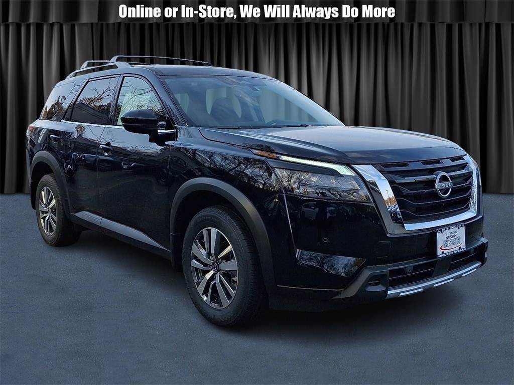 2025 Nissan Pathfinder SUV 