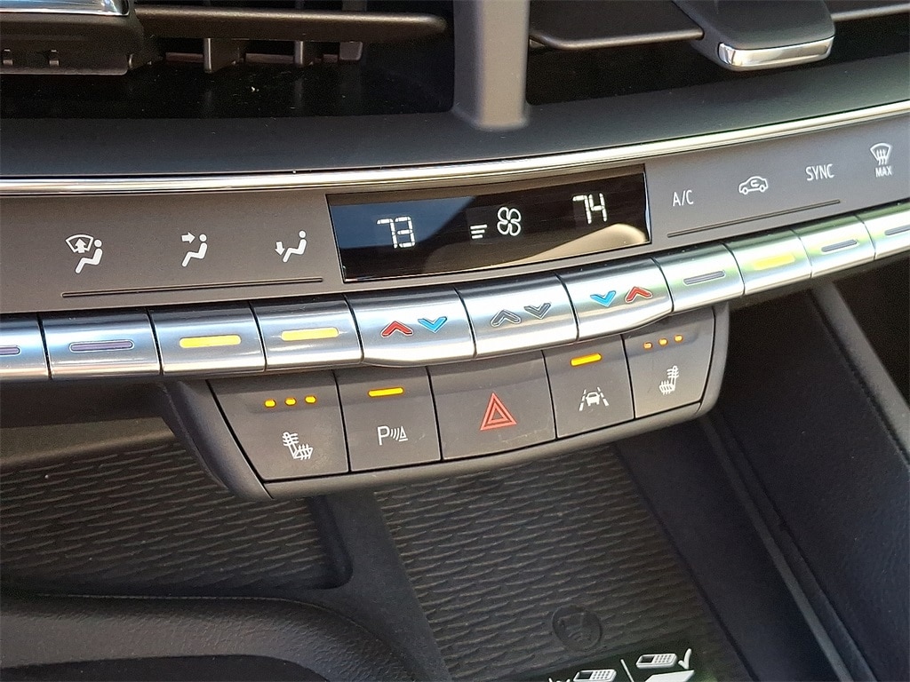 2023 Cadillac CT5 Luxury - Photo 17