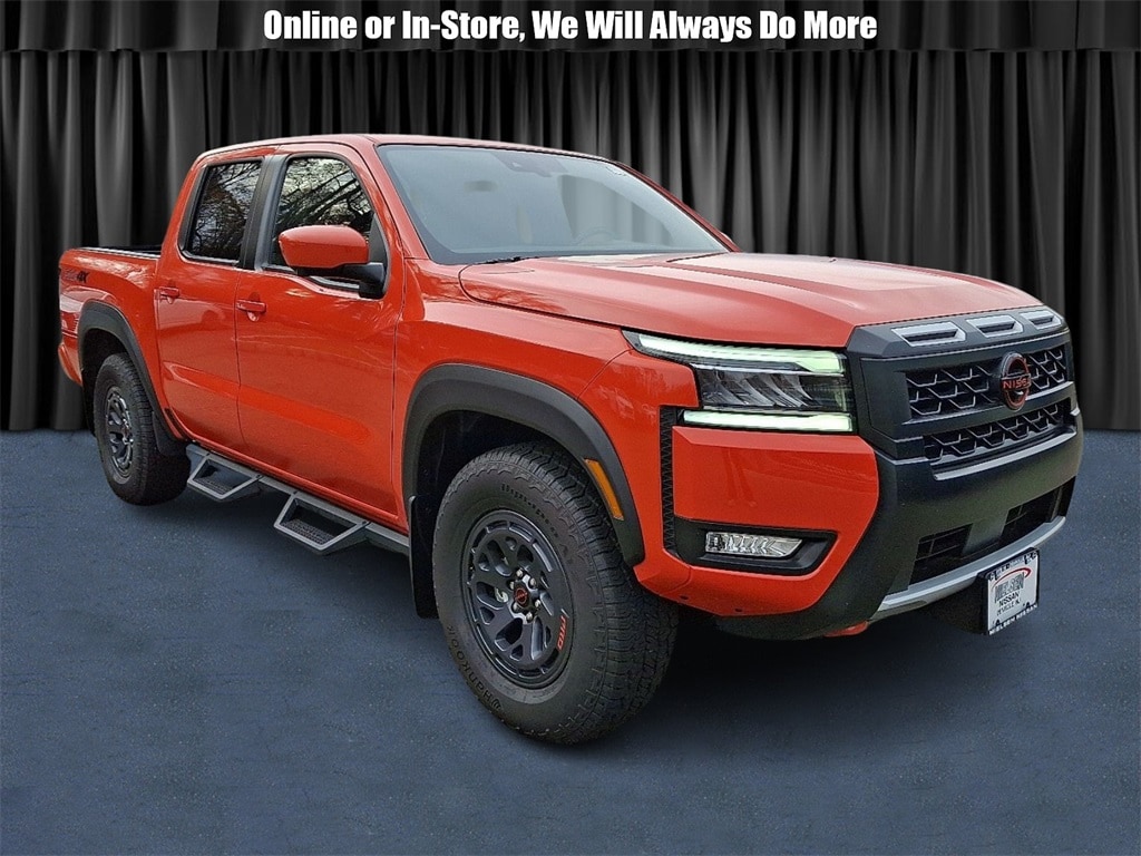 2025 Nissan Frontier Truck 