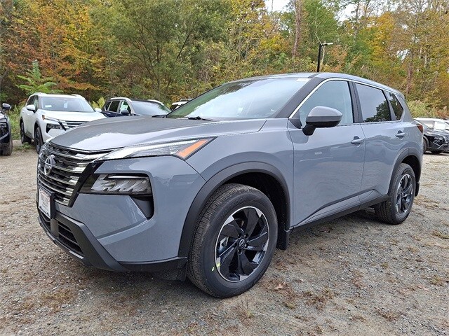 2026 Nissan Rogue SV photo 2