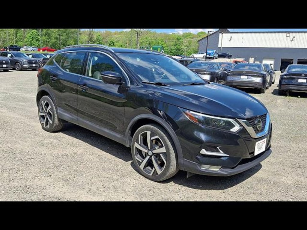 Used 2020 Nissan Rogue Sport SL SUV