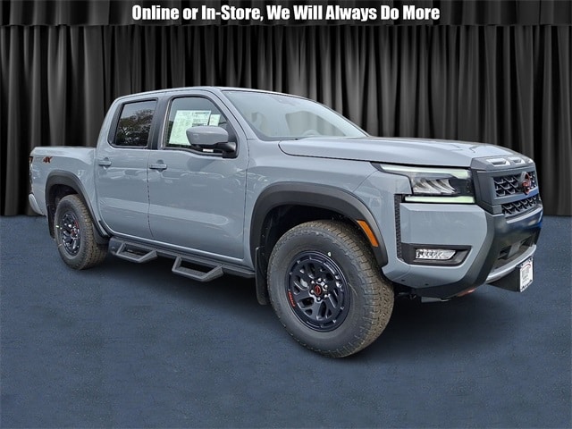 2026 Nissan Frontier Truck 