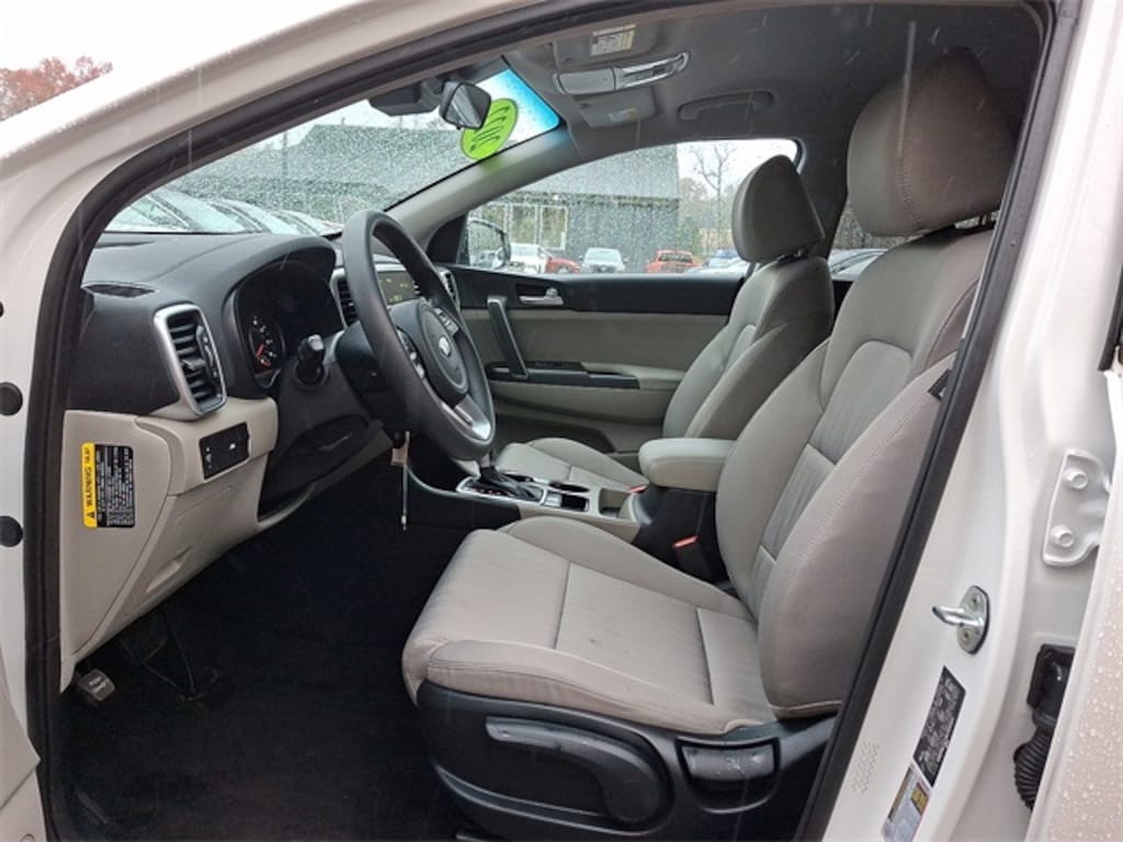 Used 2022 Kia Sportage LX SUV