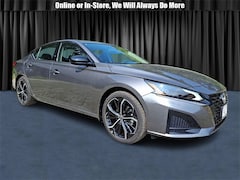 2025 Nissan Altima 2.5 SR Sedan