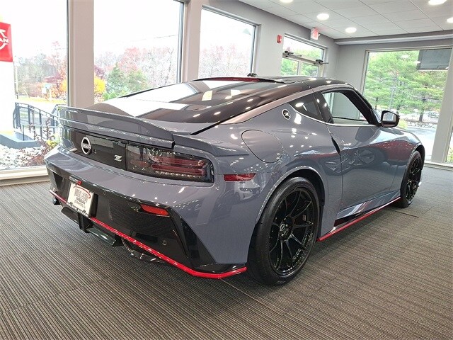 2024 Nissan Z Nismo photo 4
