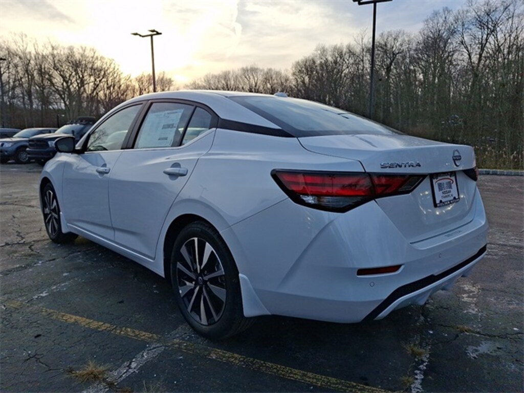 New 2025 Nissan Sentra SV Sedan