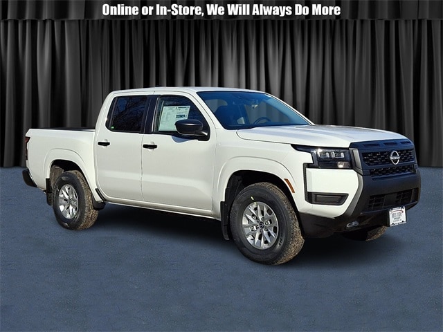 2026 Nissan Frontier S's photo