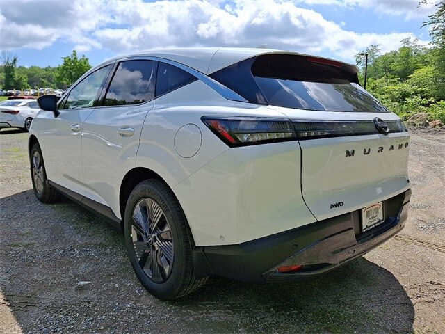 2025 Nissan Murano SL photo 3