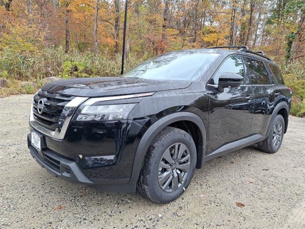 New 2025 Nissan Pathfinder SV SUV