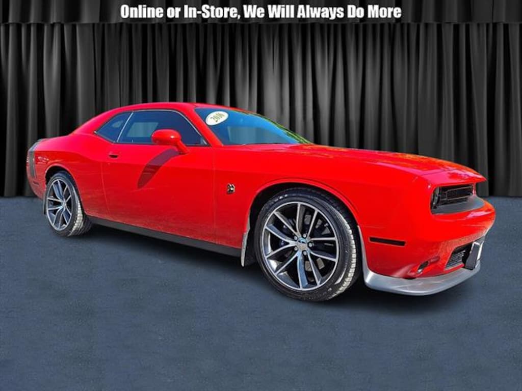 Used 2016 Dodge Challenger 392 Hemi Scat Pack Shaker Coupe