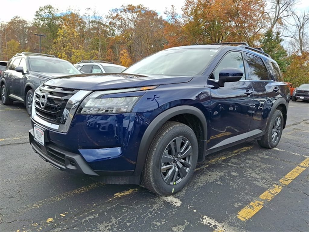 New 2025 Nissan Pathfinder SV SUV