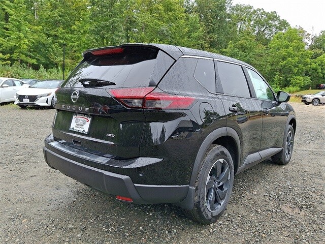 2026 Nissan Rogue SV photo 3