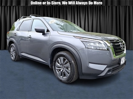 2024 Nissan Pathfinder SV SUV