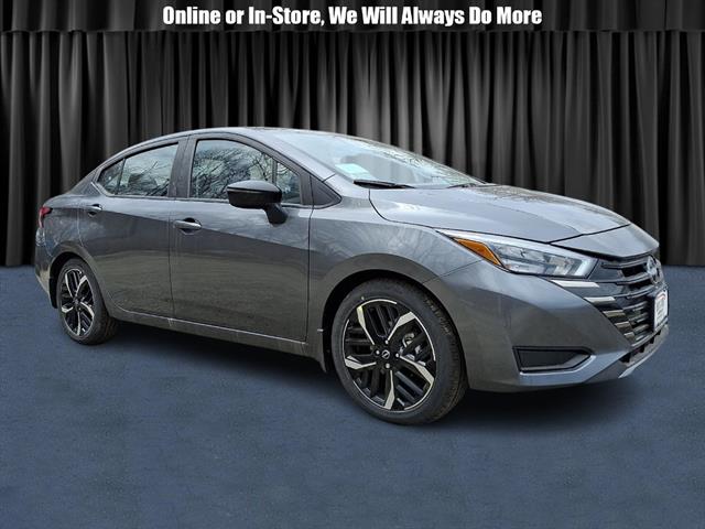 2025 Nissan Versa 1.6 SR CVT's photo