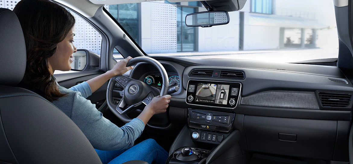 Nissan Leaf interior