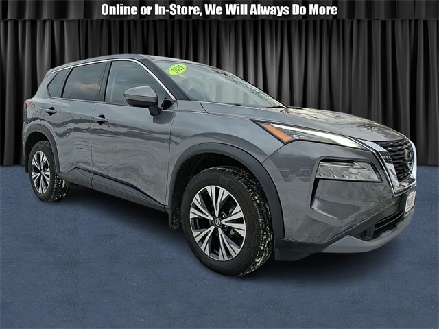 2021 Nissan Rogue SV's photo