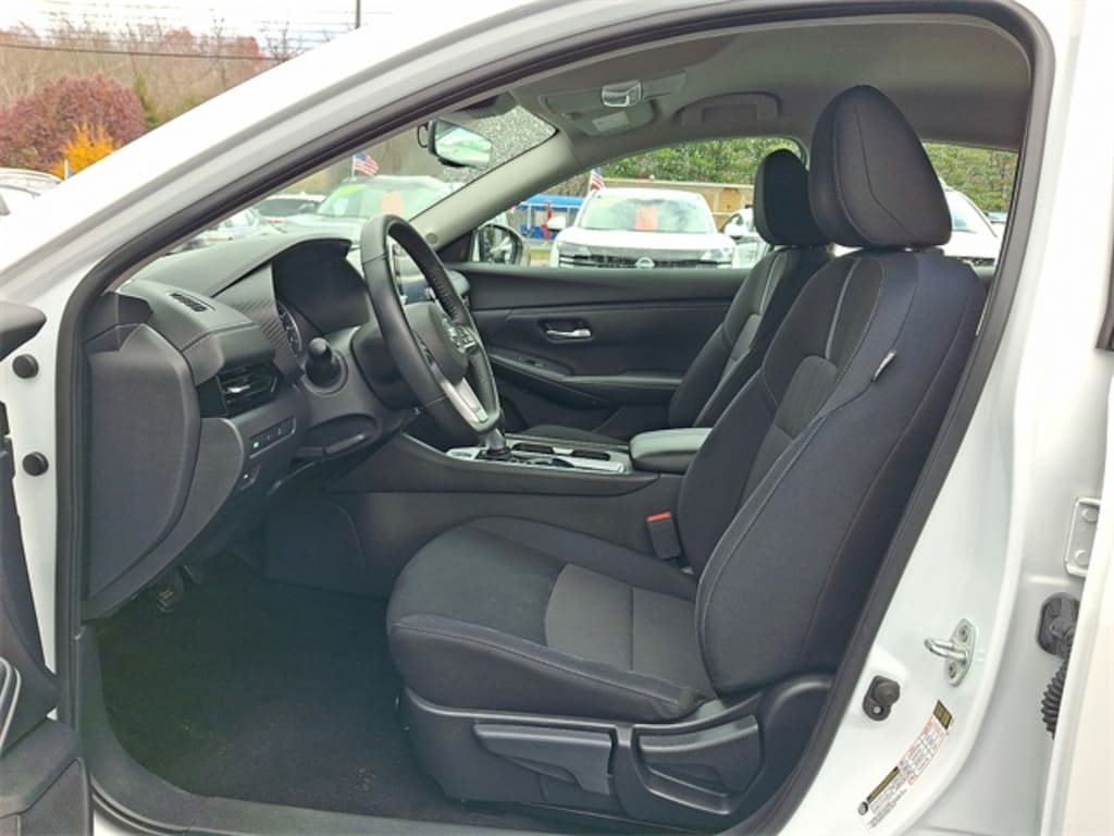 Used 2022 Nissan Sentra SV Sedan