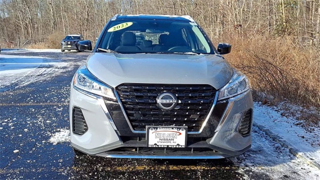 Used 2023 Nissan Kicks SV SUV