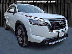 2025 Nissan Pathfinder SL SUV