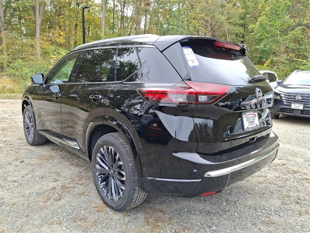 New 2026 Nissan Rogue Platinum SUV
